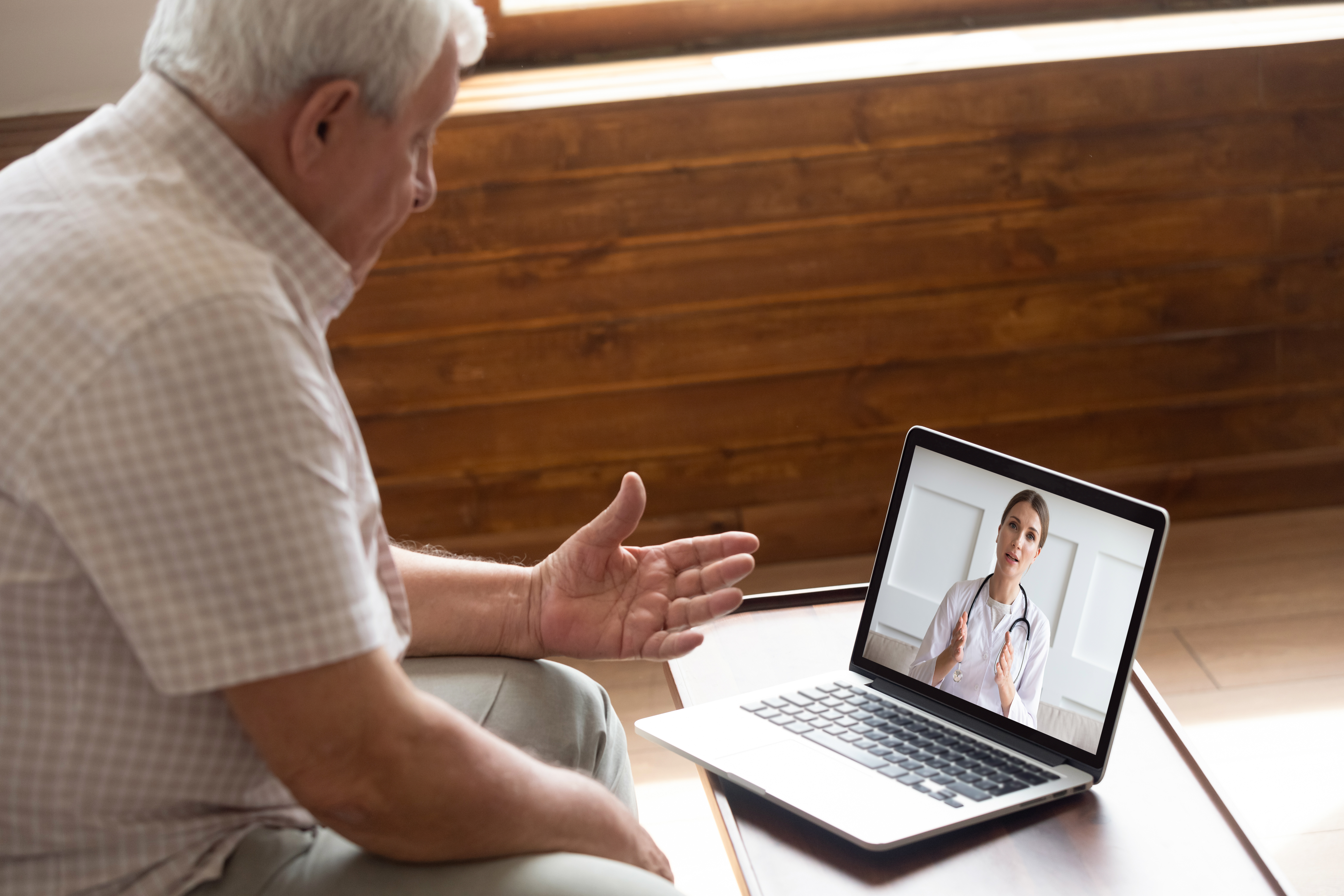 Learn the Pros and Cons of Telemedicine